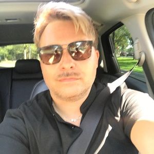 Meet your Posher, Jon